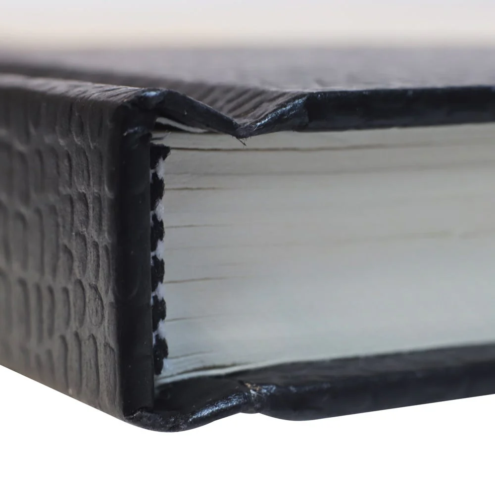 Mont Marte Sketching Journal Croc Finish Signature 150gsm A5 Portrait - Image 2